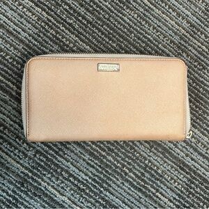 Kate Spade Wallet in Rose Gold